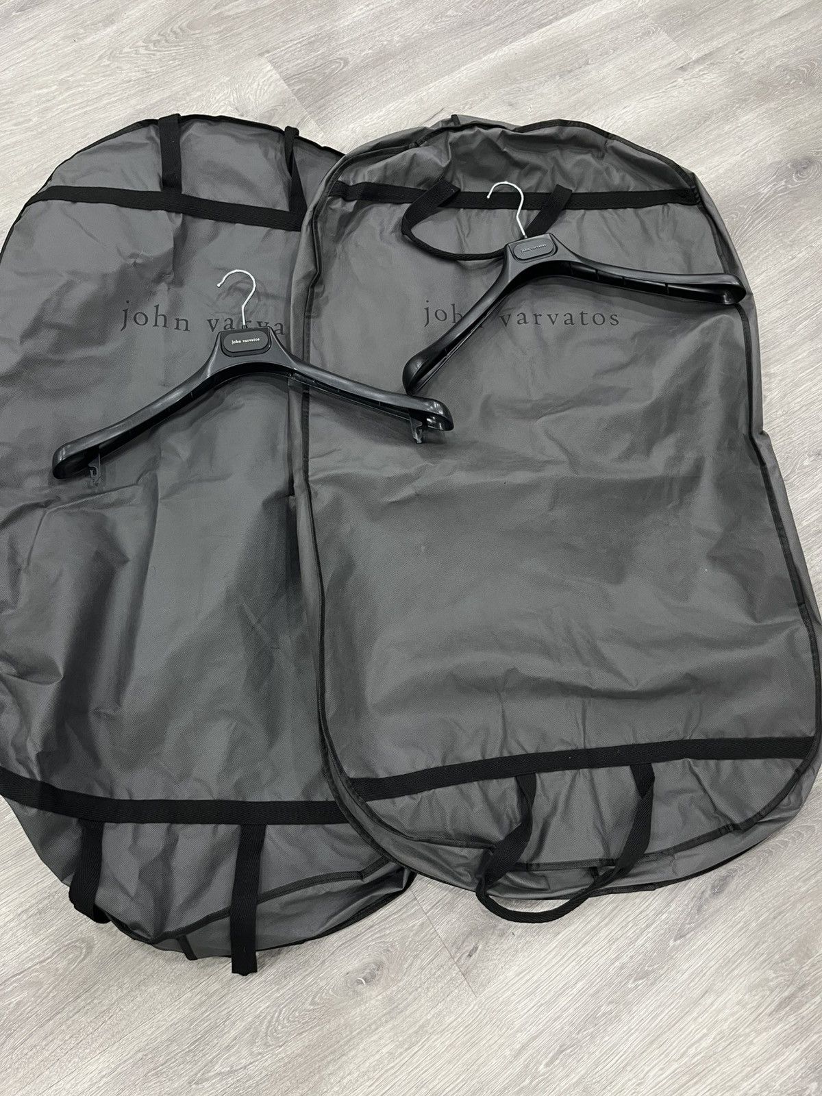 John Varvatos John Varvatos Garment Bag and 2 Hangers Size ONE SIZE - 1 Thumbnail