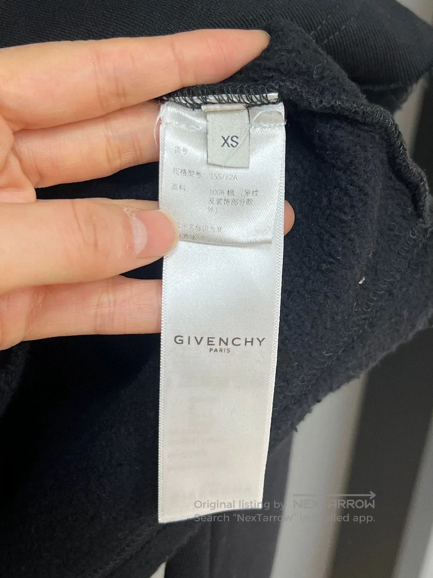 Givenchy Givenchy Black Cropped Sweatshirt. Size XS / US 0-2 / IT 36-38 - 3 Thumbnail