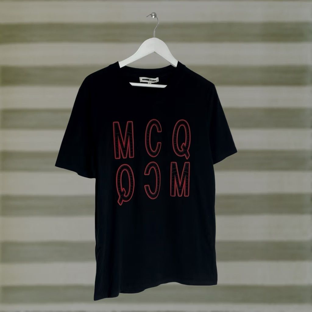 Alexander McQueen McQ Alexander McQueen Velvet Logo T-Shirt, Black, L, Men, Crew Neck, Cotton, Regular, All Seasons, Designer, Vintage: No Size US L / EU 52-54 / 3 - 1 Thumbnail