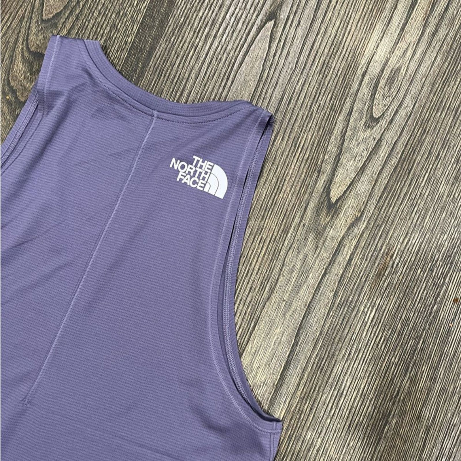 The North Face NWOT The North Face Summit Series Tank Top Slim Fit Small Size S / US 4 / IT 40 - 4 Thumbnail