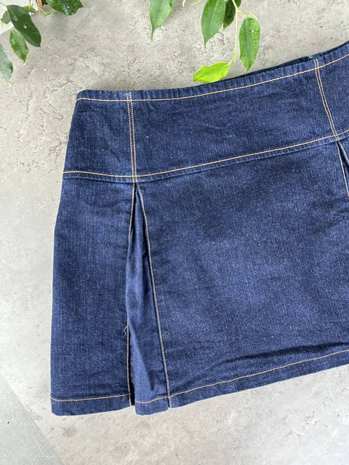 Custo Barcelona Custo Barcelona Mini Skirt Size 26" / US 2 / IT 38 - 6 Thumbnail