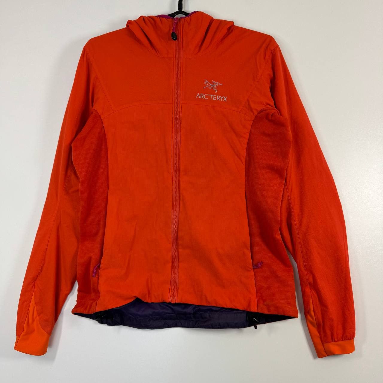 Arc'teryx Arc'teryx Women's Insulated Hooded Jacket Orange Coat Size M Size M / US 6-8 / IT 42-44 - 1 Thumbnail