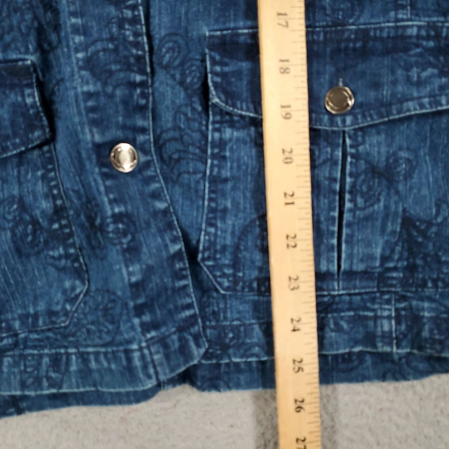 Vintage Alfred Dunner Denim Jacket Women 10 Blue Embroidered Button Front Pockets Flower Artsy Classic Womens Size L / US 10 / IT 46 - 6 Thumbnail
