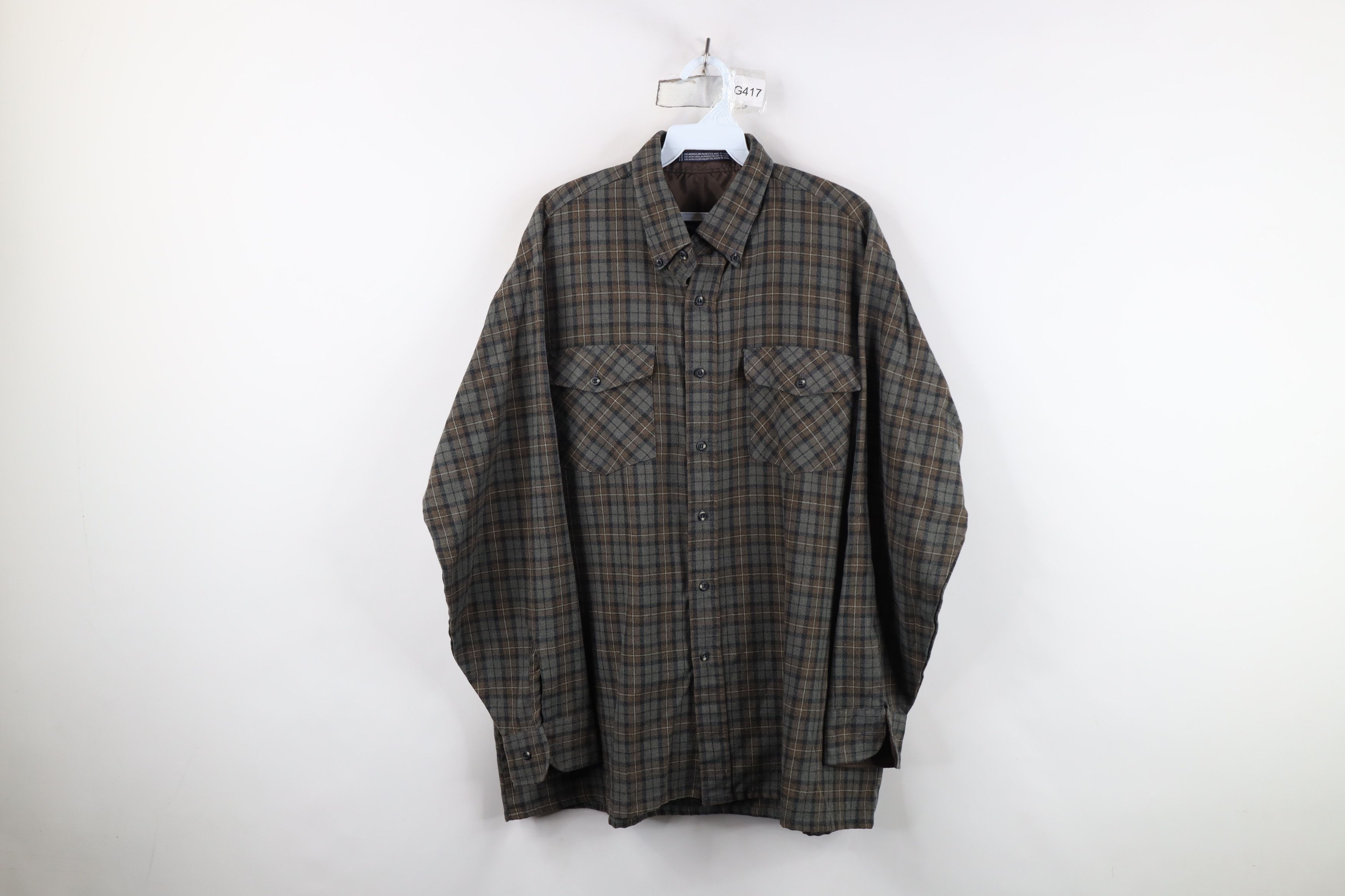 Vintage Vintage 90s Streetwear Knit Collared Button Down Shirt Plaid Size US XL / EU 56 / 4 - 1 Thumbnail