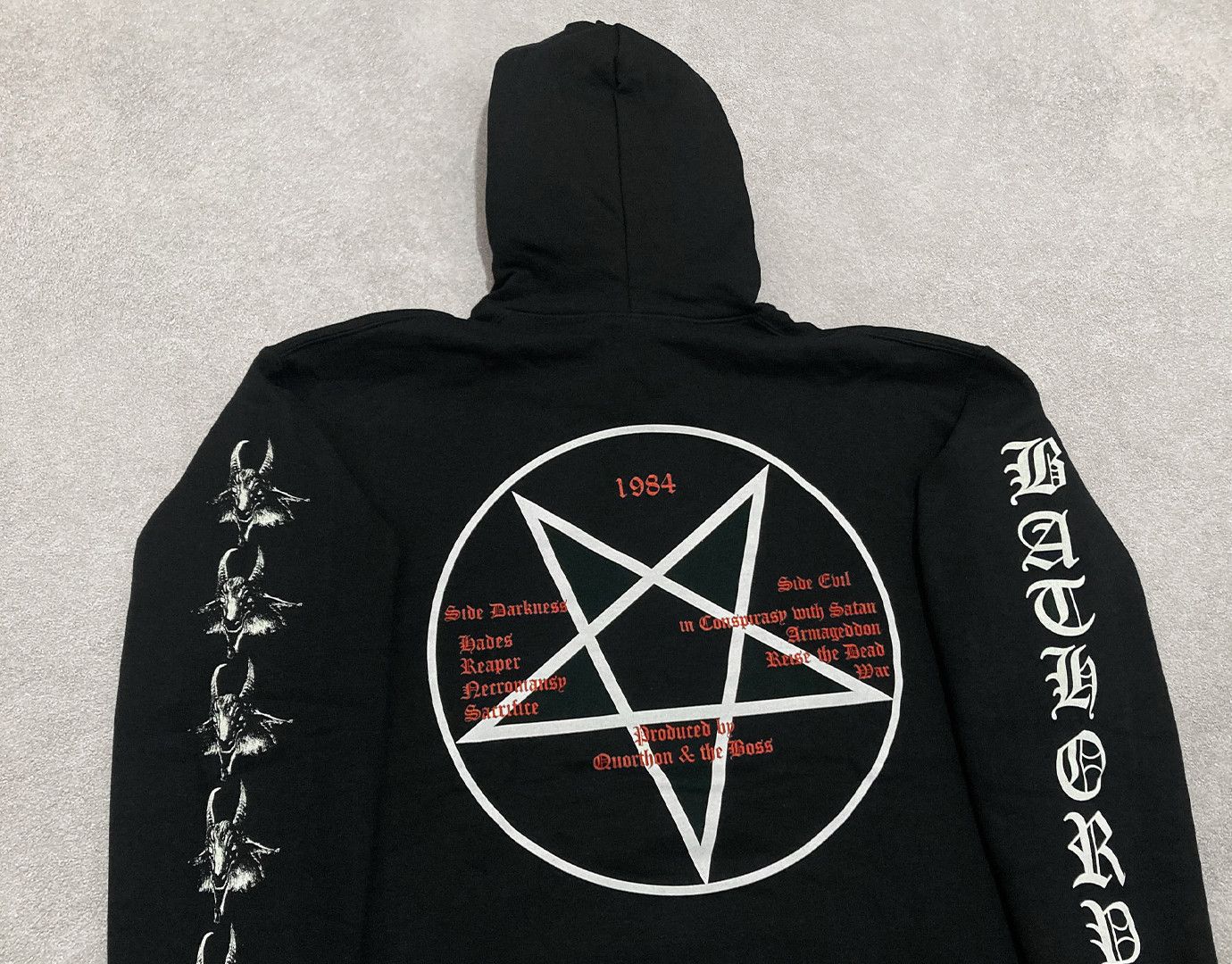 Band Tees Hoodie Bathory - 1984 - black metal Size US M / EU 48-50 / 2 - 7 Thumbnail