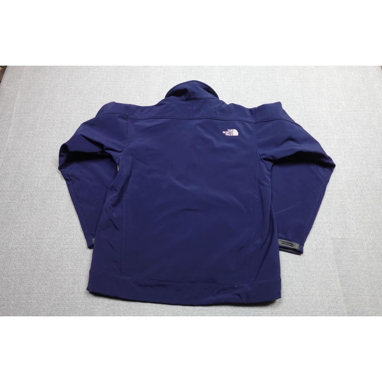 The North Face VINTAGE? No. The North Face Apex Jacket Mens L Blue Softshell Fleece Lined Hiking Outdoor Size US L / EU 52-54 / 3 - 6 Thumbnail