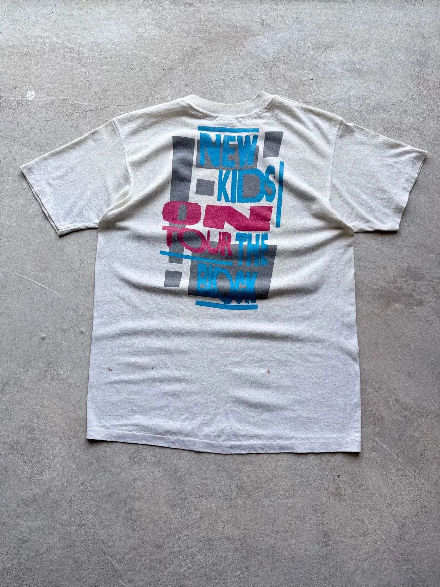 Vintage Vintage 80s NKOTB 1989 Tour Tee. Size US M / EU 48-50 / 2 - 5 Thumbnail