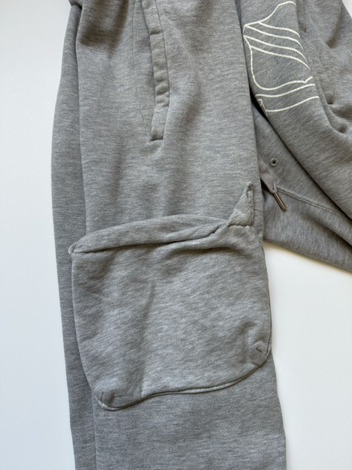 Number (N)ine 1 of 1* Shield Cargo Sweatpants Sz. 4 Size US 32 / EU 48 - 3 Thumbnail