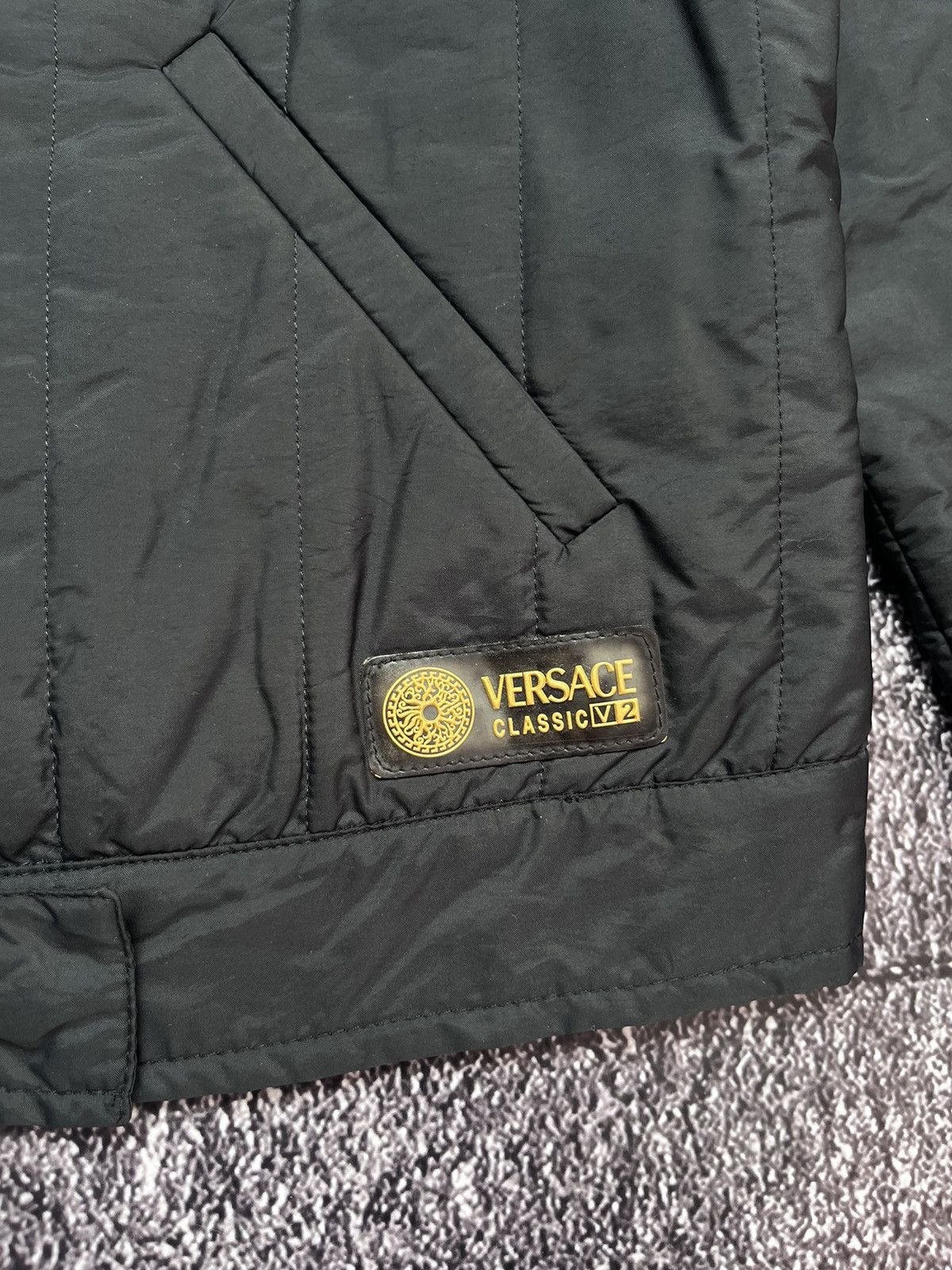 Versace Vintage Versace Classic V2 Nylon Jacket Woman Black Size XS / US 0-2 / IT 36-38 - 3 Thumbnail