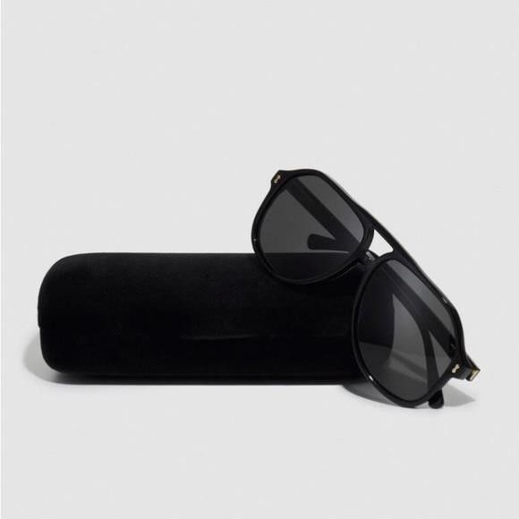 Gucci GUCCI GG1042S 001 - AS SEEN ON JENNIFER LOPEZ Size ONE SIZE - 12 Thumbnail