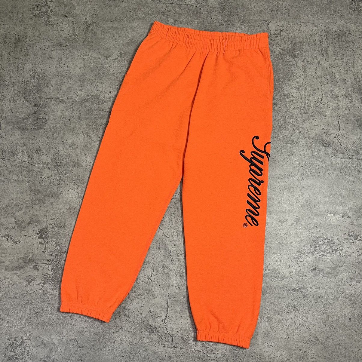 Supreme Supreme Embroidered Script Sweatpant FW24 - Orange Size US 33 - 1 Thumbnail