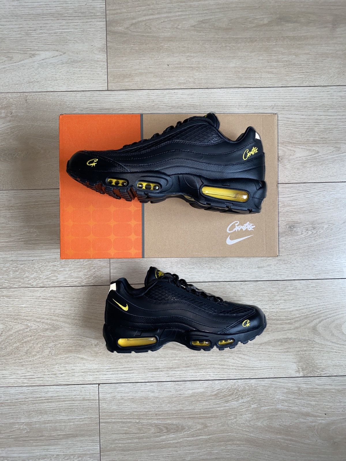 Corteiz × Nike Air Max 95 ‘Honey Blacks’ Size US 10 / EU 43 - 9 Thumbnail