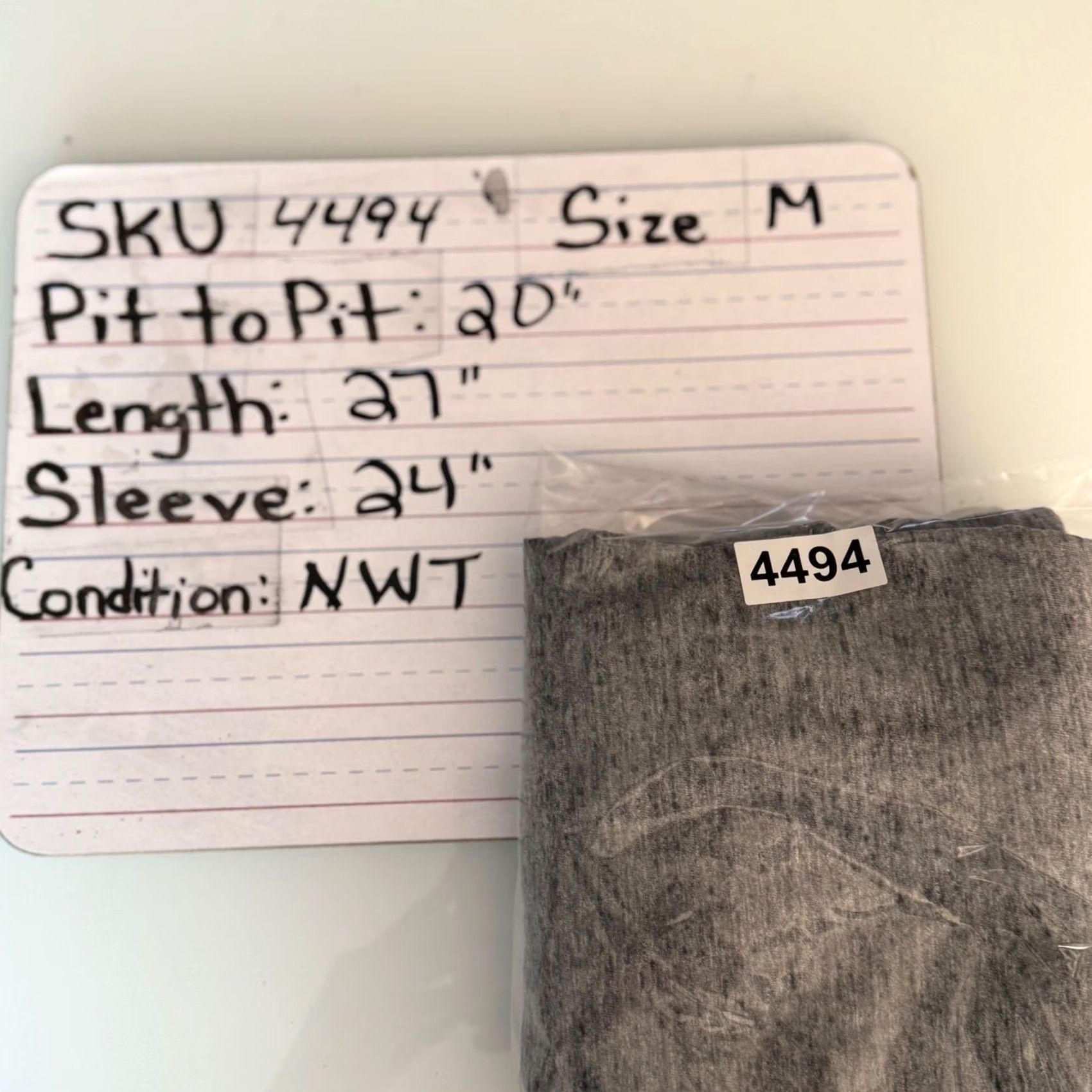 Old Navy Old Navy Mens M LS T Shirt Grey Soft Washed Crew Neck Heathered Basics NWT Size US M / EU 48-50 / 2 - 6 Thumbnail