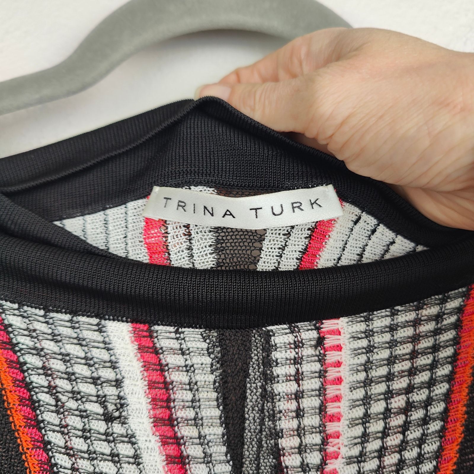 Trina Turk Trina Turk Sheer Striped Sweater Womens Large Approx Pink Size L / US 10 / IT 46 - 7 Thumbnail