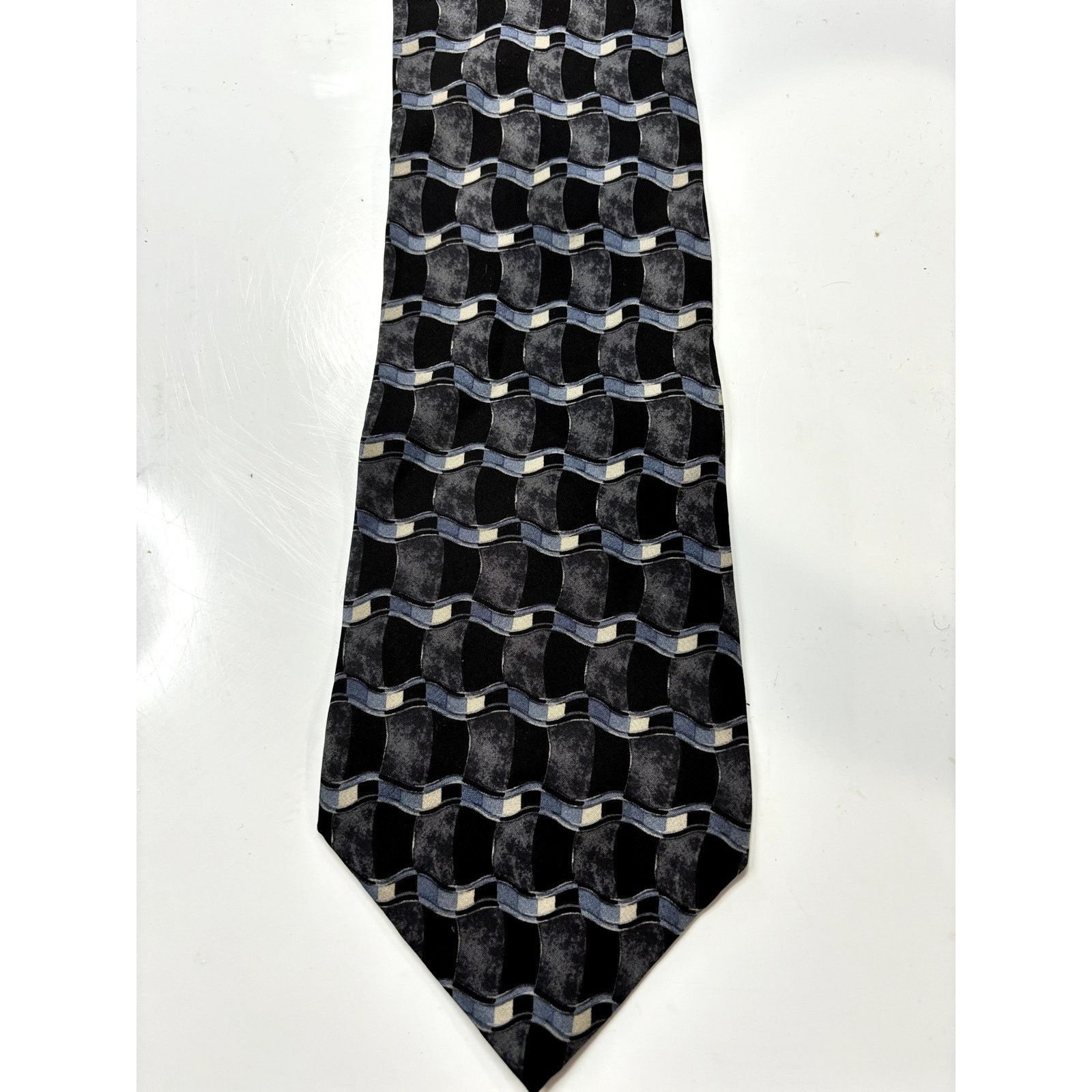 Dockers DOCKERS Khakis Men's 100% Silk Blue & Black Pattern Neck Tie Size ONE SIZE - 2 Thumbnail