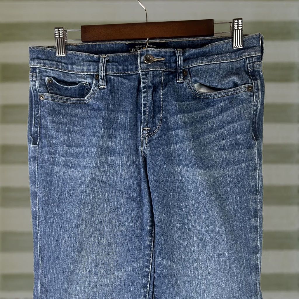 Lucky Brand Lucky Brand Jeans Womens 10 30 Blue Low Rise Sweet N Low Bootcut Denim Womens Jeans Bootcut Blue 5-Pocket Embroidered Logo Fall Mens? Womens Size 32" / US 10 / IT 46 - 1 Thumbnail