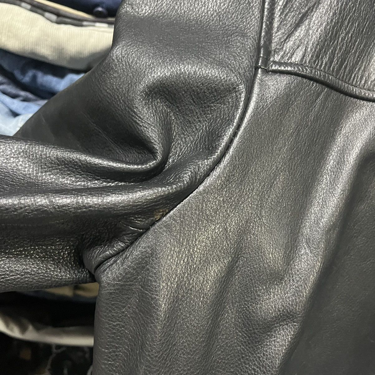 Wilsons Leather VINTAGE 90s WILSON LEATHER JACKET FULL ZIP BLACK SIZE LARGE Size US L / EU 52-54 / 3 - 5 Thumbnail