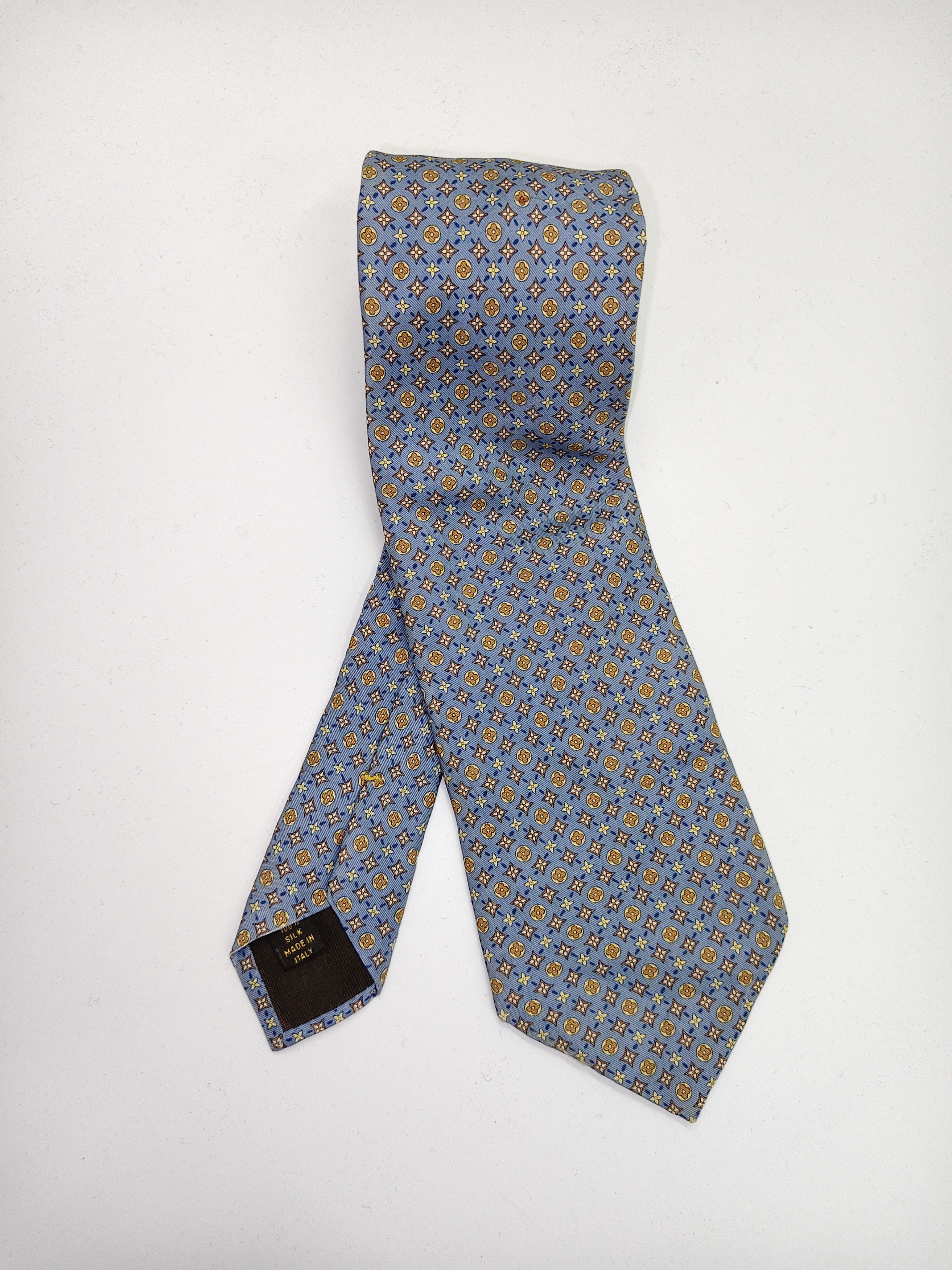 Louis Vuitton Louis Vuitton Silk Made in Italy Size ONE SIZE - 2 Thumbnail