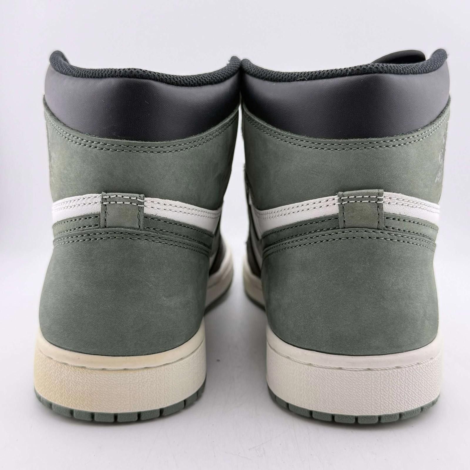 Jordan Brand Jordan 1 Clay Green US 9 New with Defects No Box 555088-135 Size US 9 / EU 42 - 5 Thumbnail