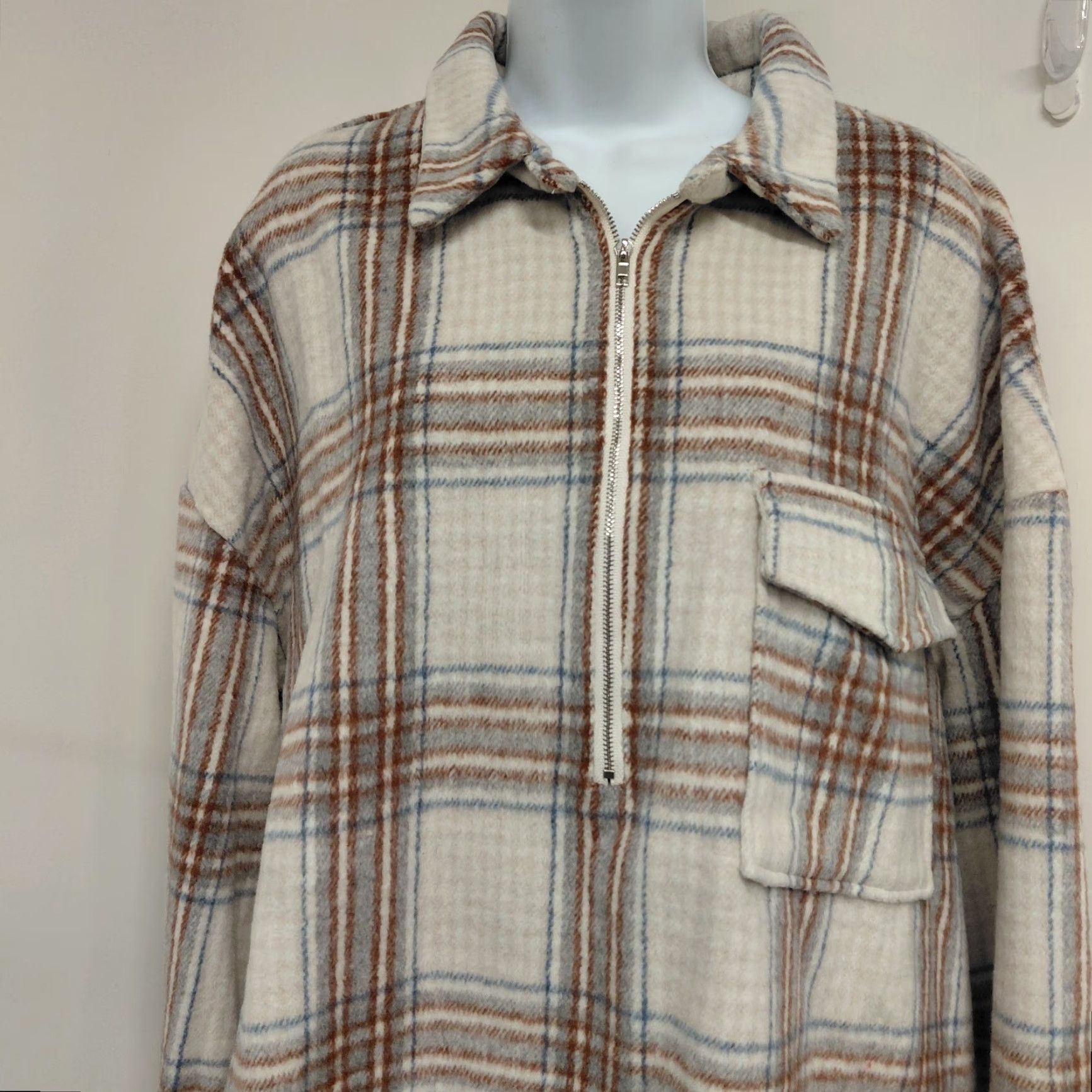 Vintage Women's Pullover Jacket Size 2XL Tan/Blue Pocket Plaid Half Zip Sweatshirt Shirt Size XXL / US 16-18 / IT 52-54 - 5 Thumbnail