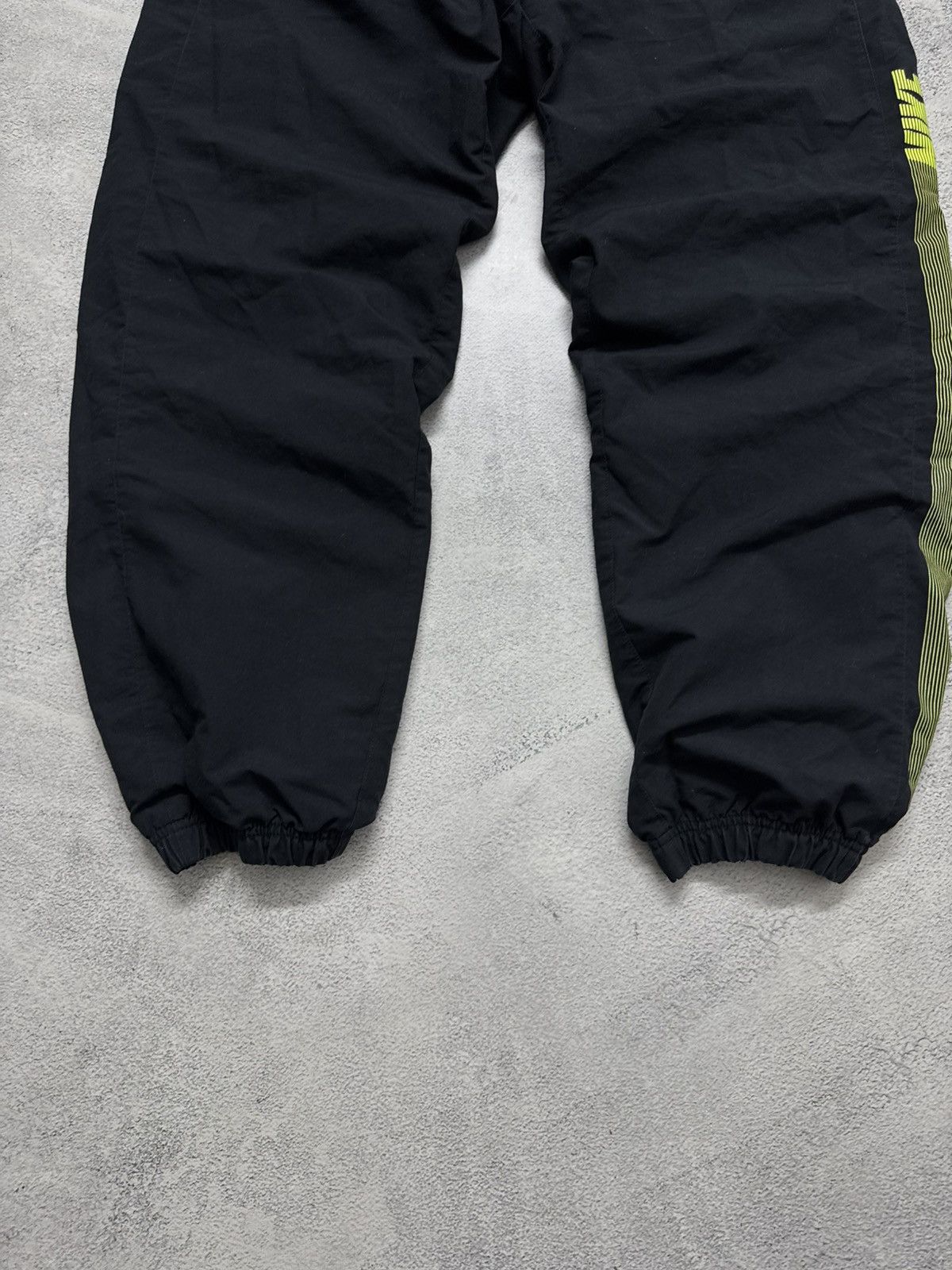 Nike Vintage Y2K Nike Nylon Pants 00’s Size US 34 / EU 50 - 6 Thumbnail