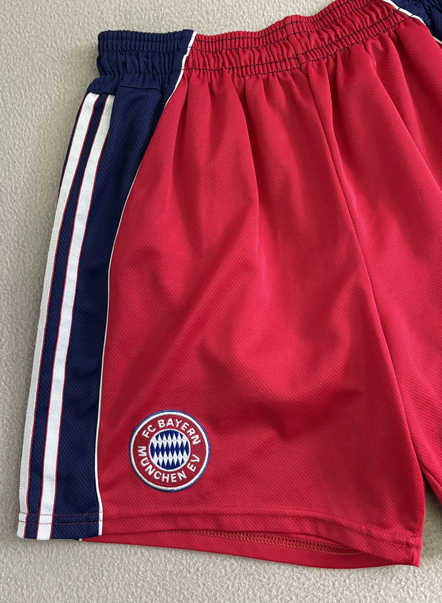 Adidas Bayern Munich 1999/2000 Adidas Football Shorts Size M Size US 32 / EU 48 - 4 Thumbnail