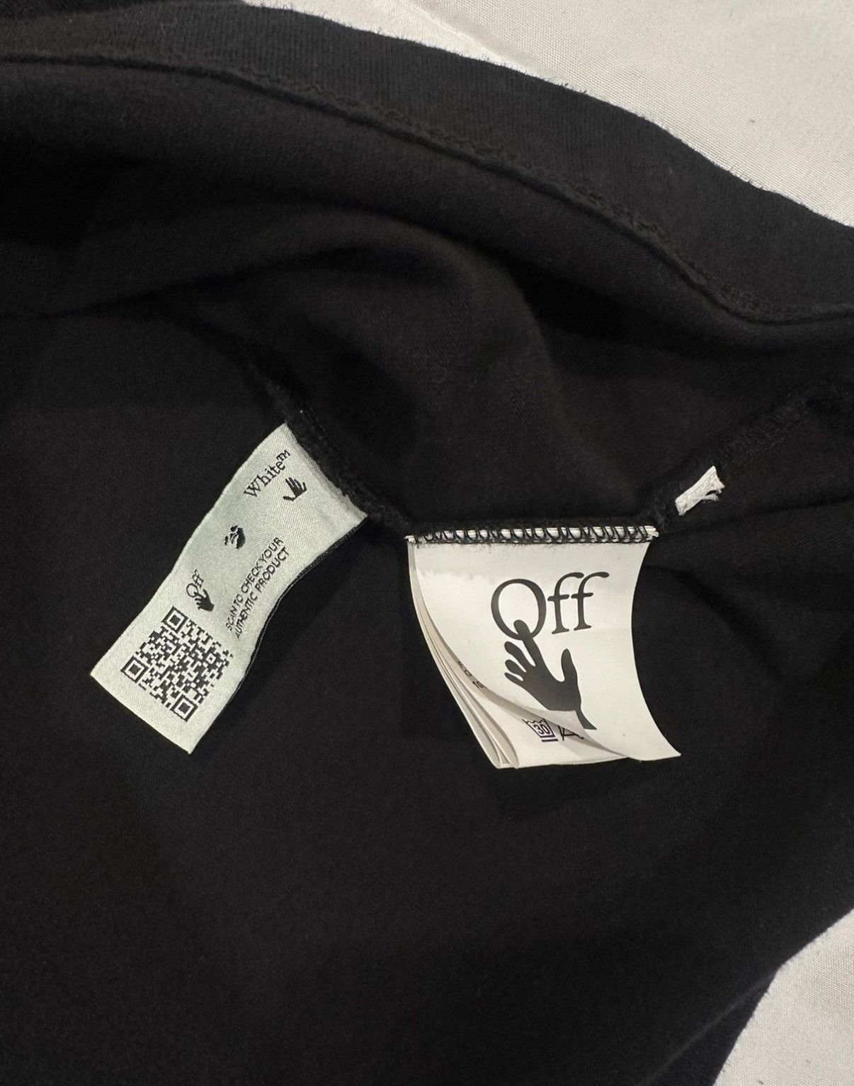 Off-White Off White spray arrows t shirt Size US L / EU 52-54 / 3 - 4 Thumbnail
