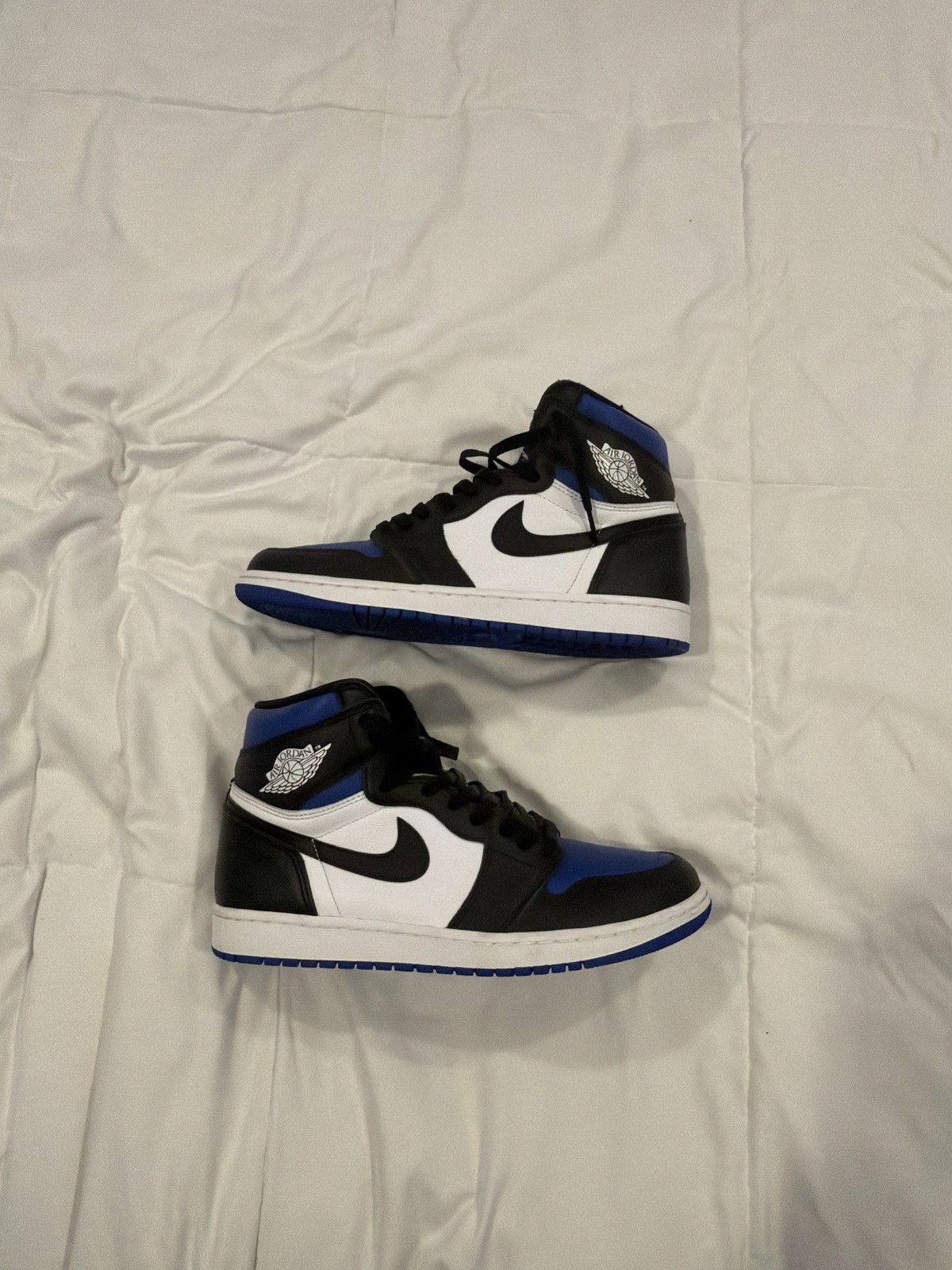 Jordan Brand Air Jordan 1 Retro High OG ‘Royal Toe’ Size US 10 / EU 43 - 1 Thumbnail