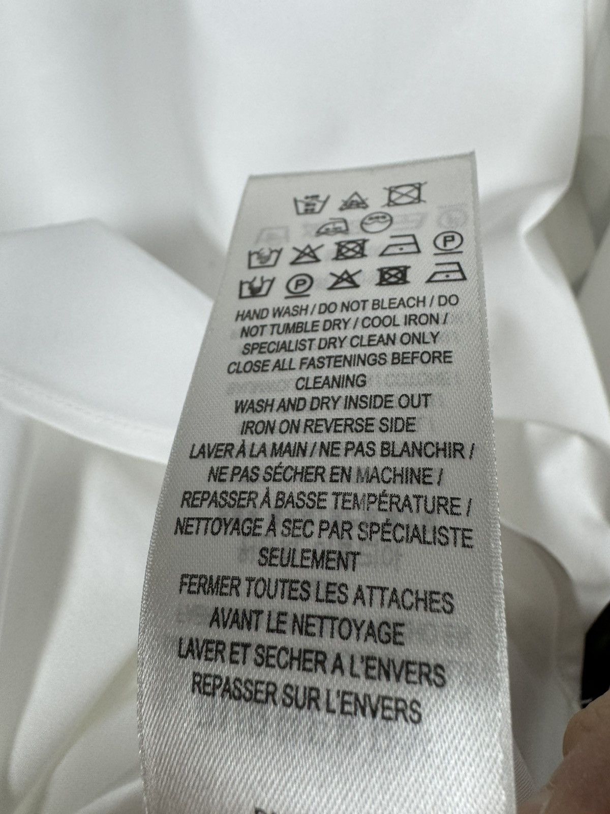 Burberry BNWT Burberry EKD Embroidered Shirt Made in Italy XL(Size43) Size US XL / EU 56 / 4 - 11 Thumbnail