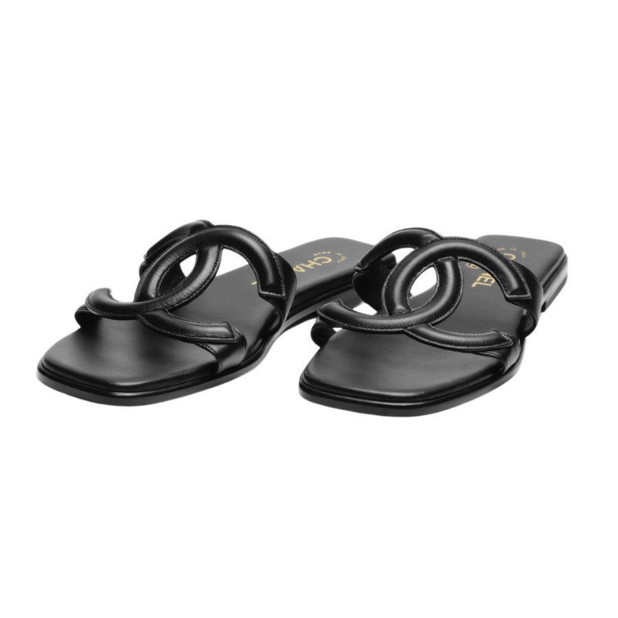Chanel os11x0426 Vintage CC Slide Sandals in Black Size US 7 / IT 37 - 2 Thumbnail