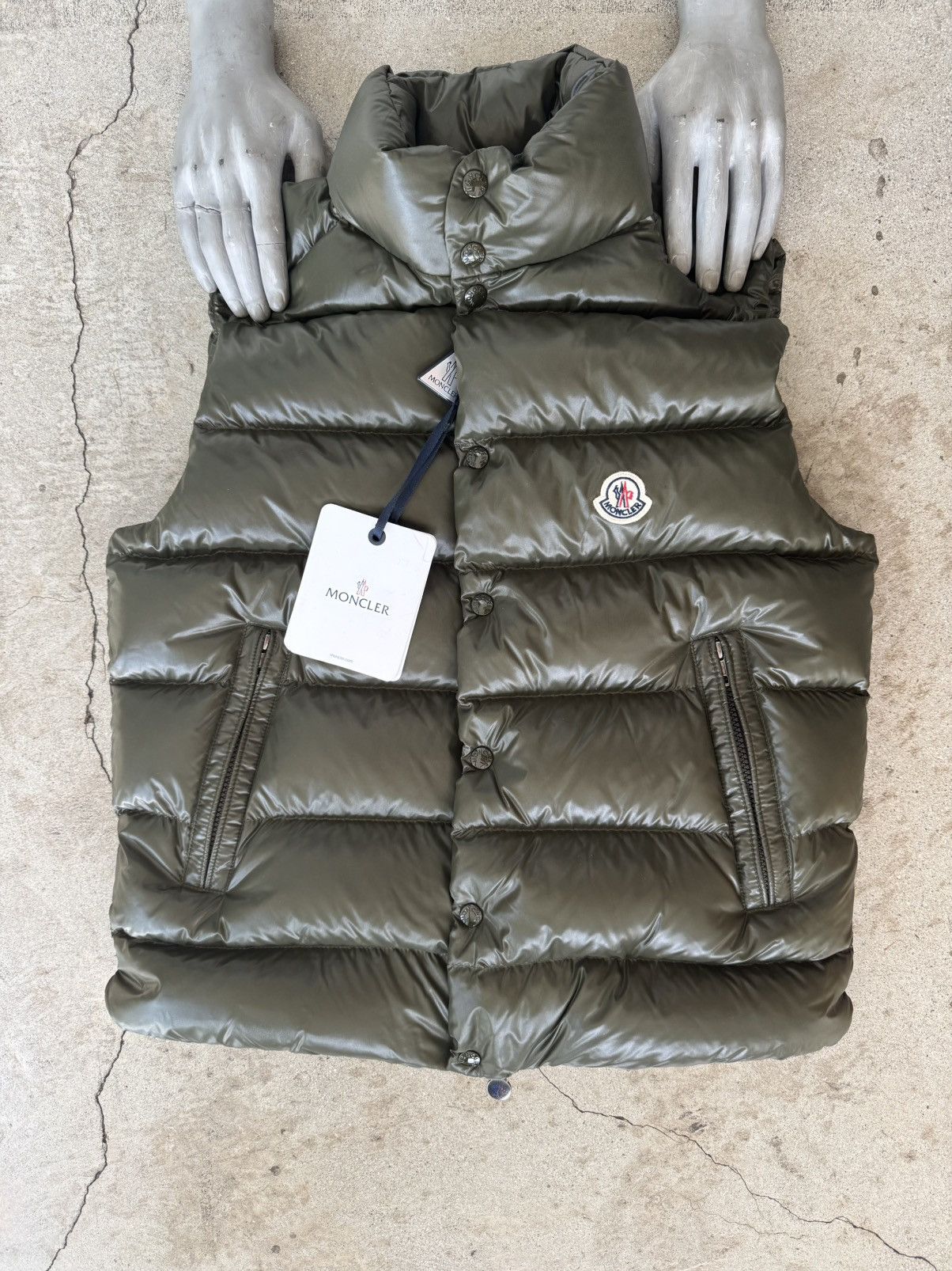 Moncler MONCLER TIBB GILET PUFFER VEST Size US M / EU 48-50 / 2 - 1 Thumbnail
