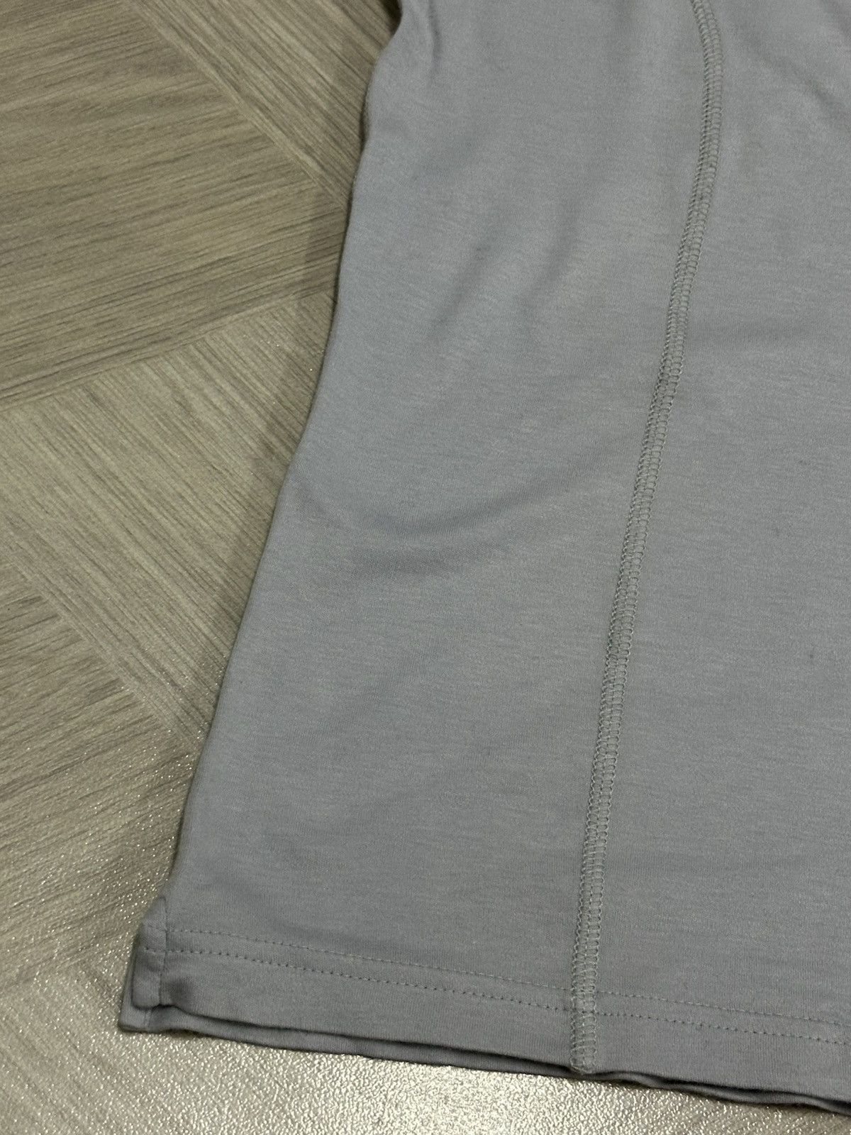 Louis Vuitton Louis Vuitton Cut & Sewn Collar Eyelet Tee (Light Blue) Size S / US 4 / IT 40 - 8 Thumbnail