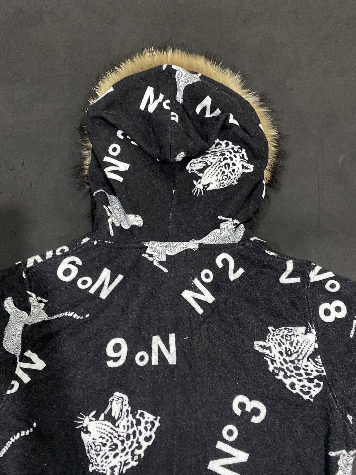 Japanese Brand 💸BINDINGOFFER💸Japanese furhoodie joyrich styled goa kmrii Size US S / EU 44-46 / 1 - 5 Thumbnail