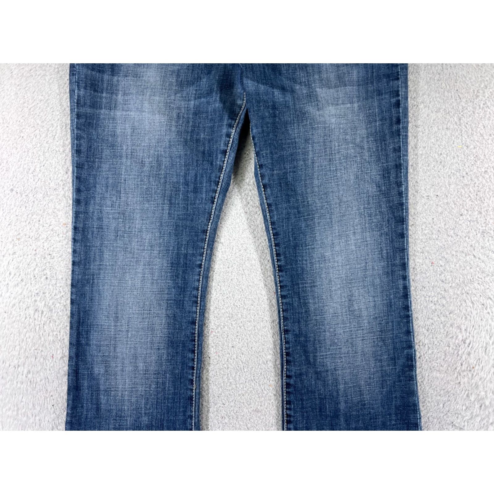 Lee Lee Jeans Women Bootcut Denim 28x32 Blue Mid Rise 8 Regular 5-Pocket Zipper Distressed Cotton Blend Cowboy Southwestern Designer N/A Size 30" / US 8 / IT 44 - 3 Thumbnail
