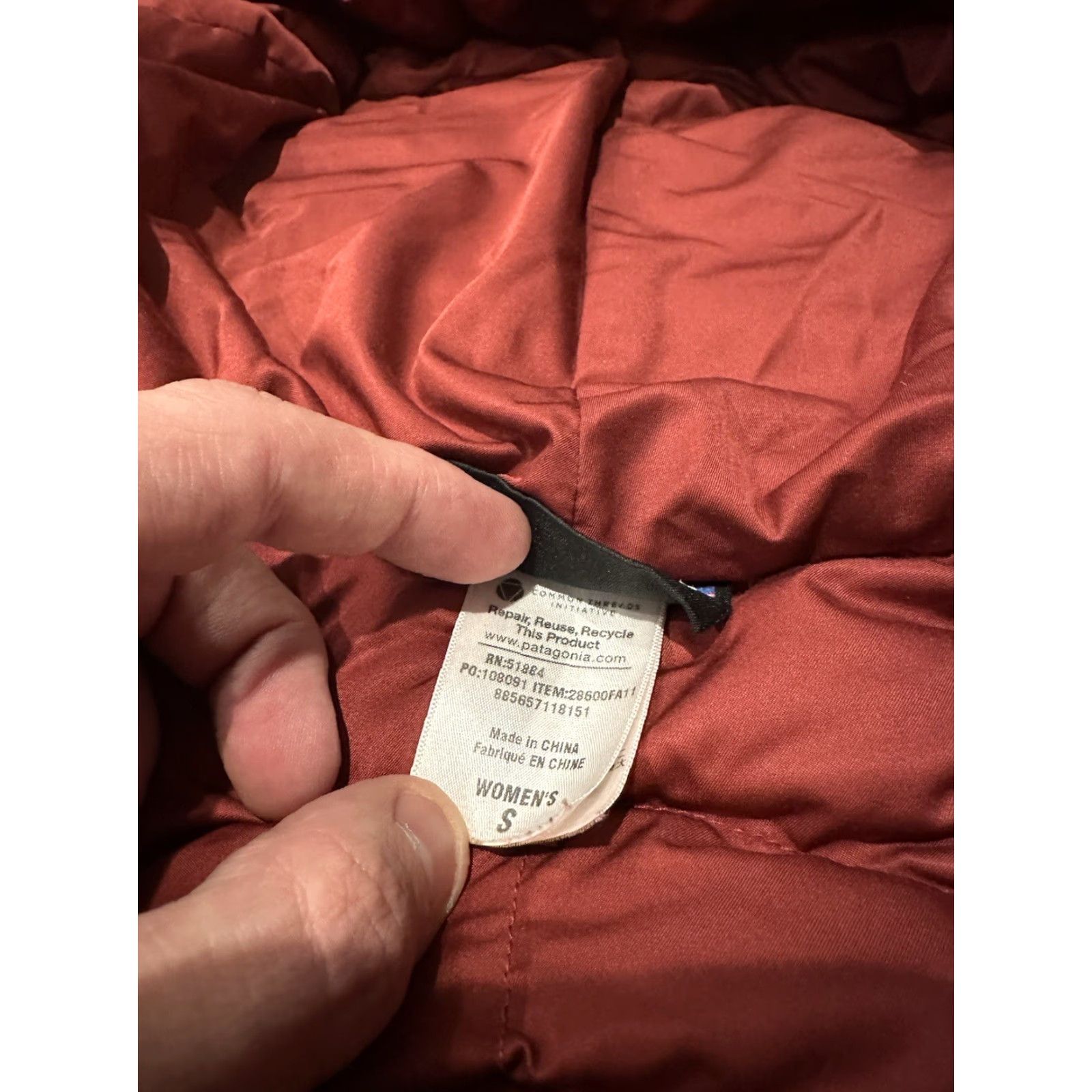 Patagonia Patagonia Womens Downtown Loft Red Quilted Down Parka Jacket S Red Quilted Down Parka Jacket Womens Patagonia Downtown Loft Mens? Size S / US 4 / IT 40 - 6 Thumbnail
