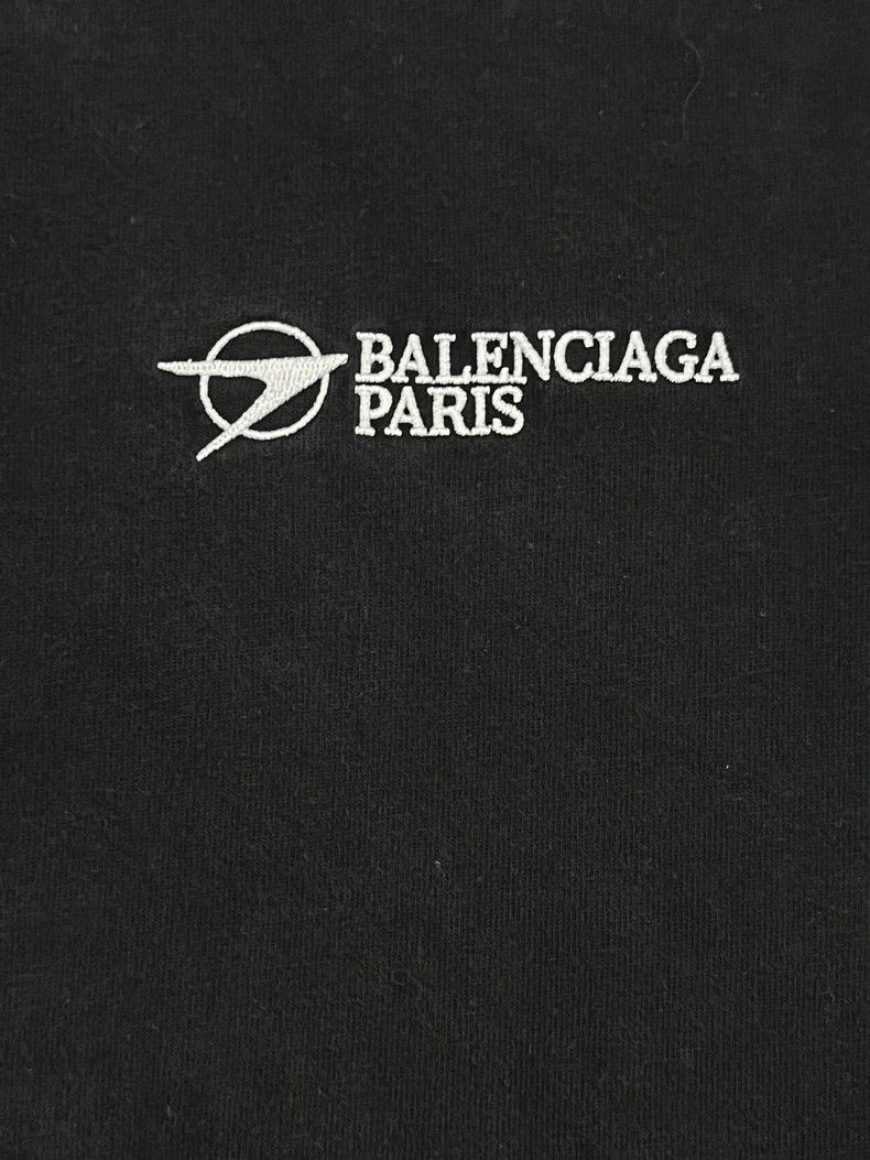 Balenciaga Balenciaga Letter Print Round Neck Short Sleeve T-Shirt Un Size US S / EU 44-46 / 1 - 3 Thumbnail
