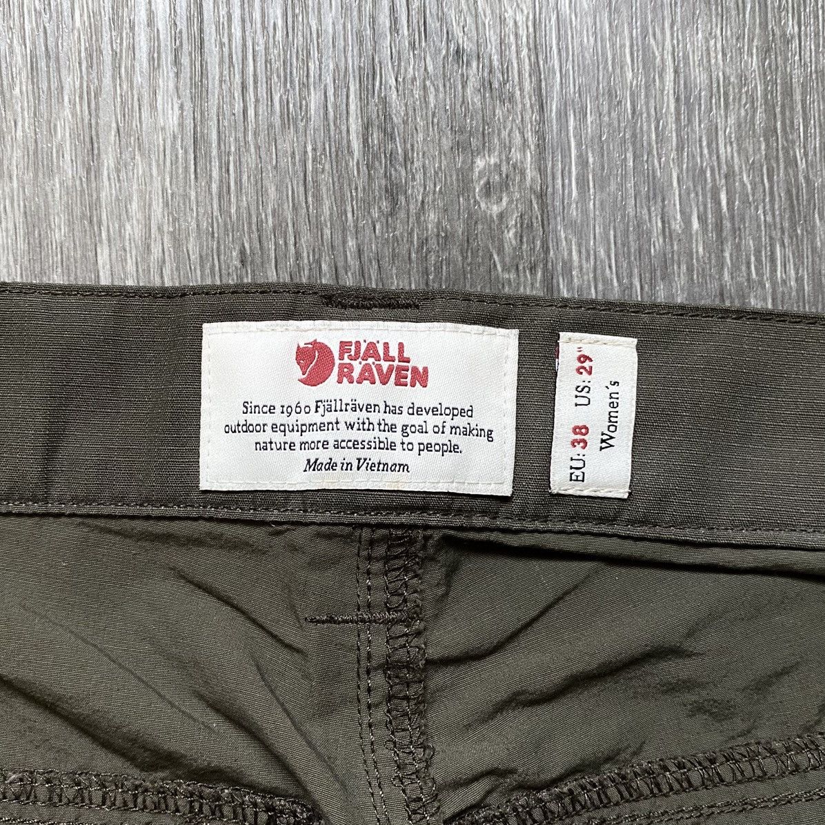 Fjallraven Women’s Fjallraven Abisko Hybrid Knickers Shortened Trousers Size 29" - 10 Thumbnail