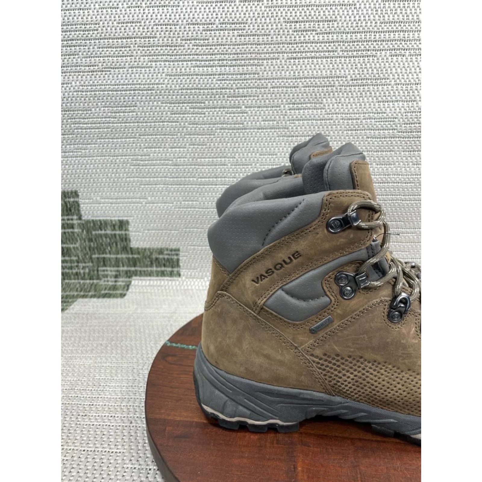 Vasque Vasque Boots Womens 10.5 M St. Elias Gore-Tex Brown Leather Waterproof Hiking Boots Size US 11 / IT 41 - 3 Thumbnail