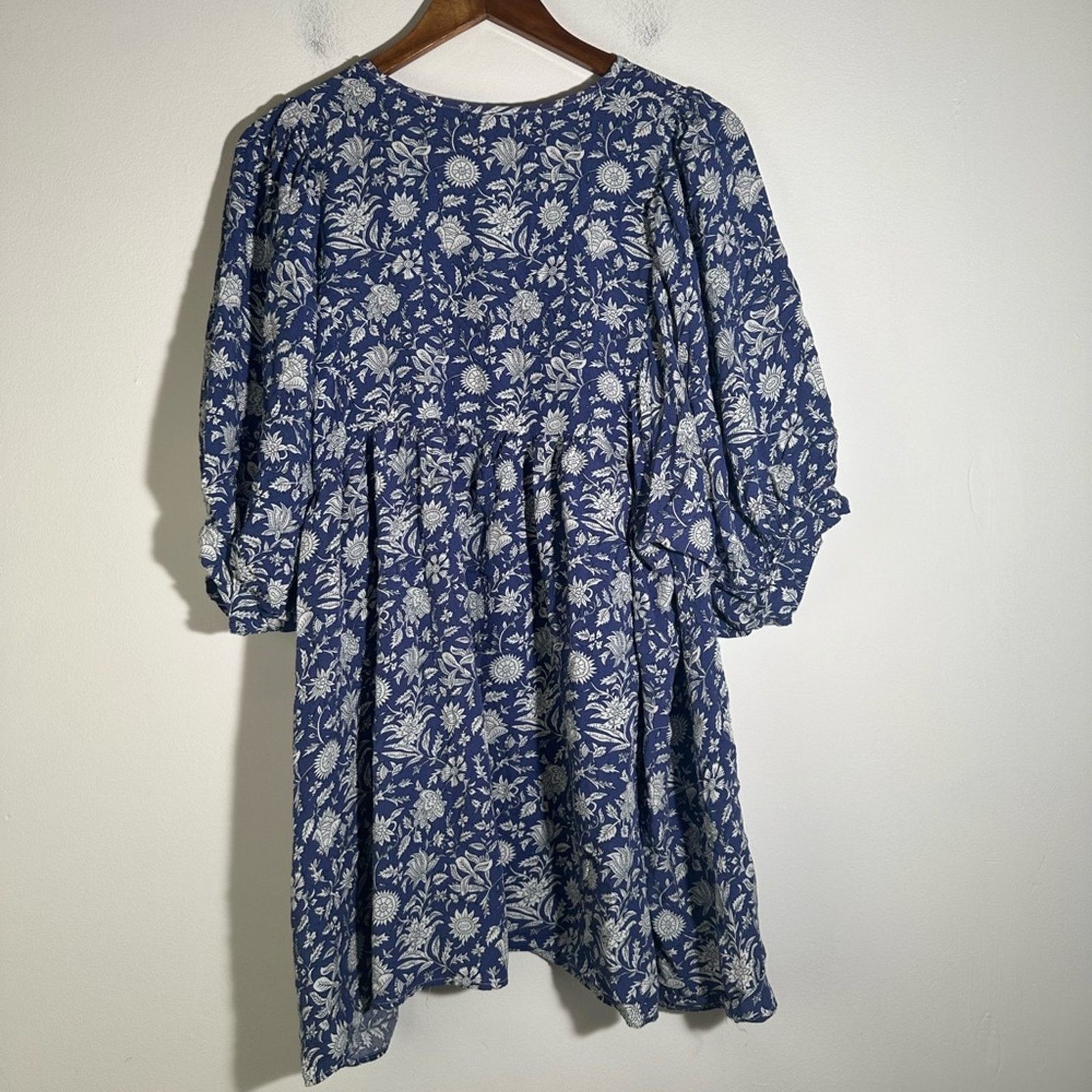 Shein Floral Blue and White Rayon Dress Size XL / US 12-14 / IT 48-50 - 5 Thumbnail