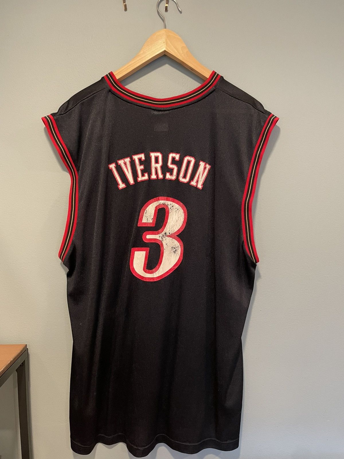 NBA × Reebok Vintage Allen Iverson Jersey - Philadelphia 76ers Size US XL / EU 56 / 4 - 2 Thumbnail