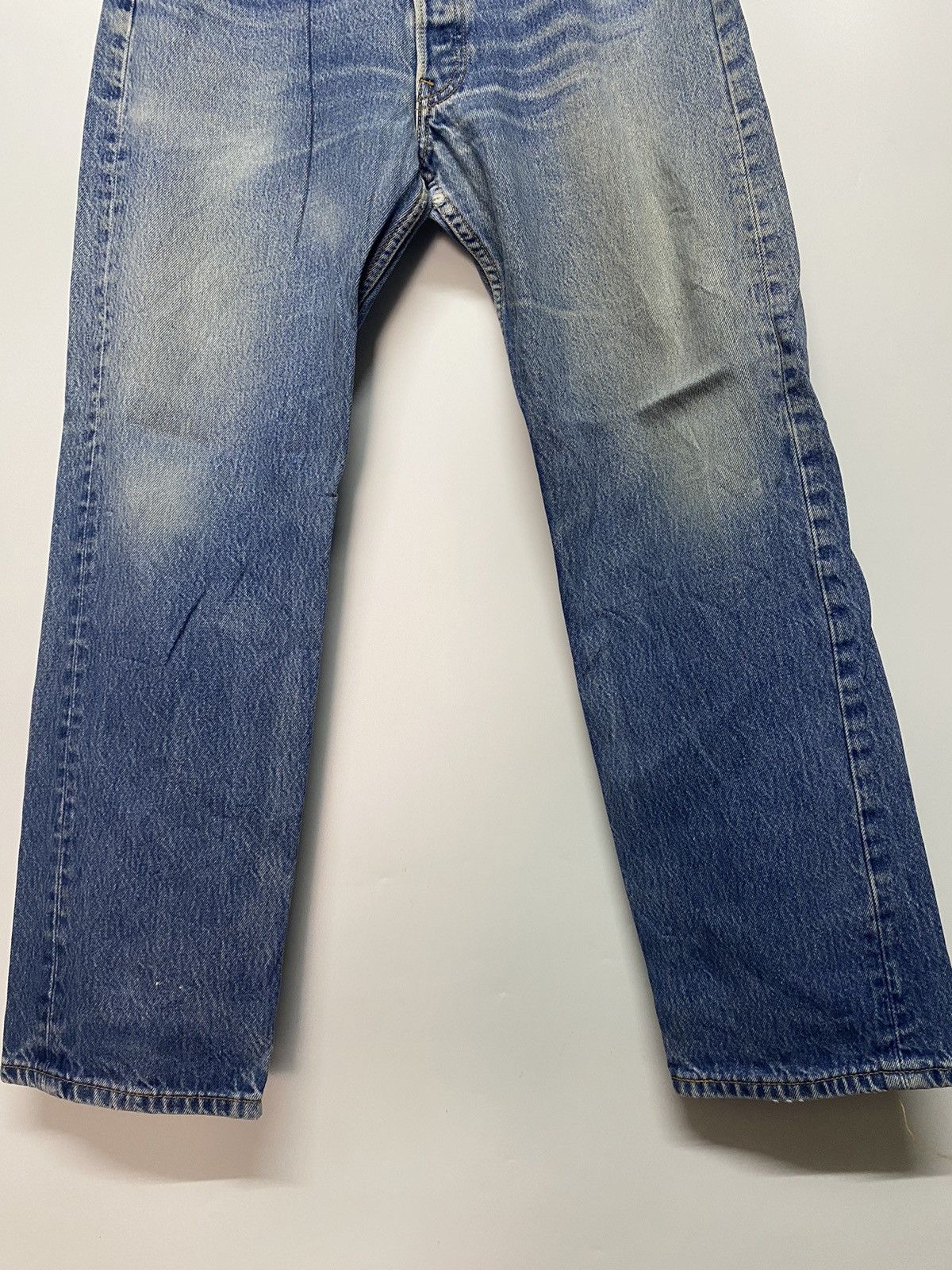 Levi's × Levi's Vintage Clothing Vintage Levi’s 501xx Jeans Men’s 34x32 Button Fly Denim Size US 34 / EU 50 - 8 Thumbnail