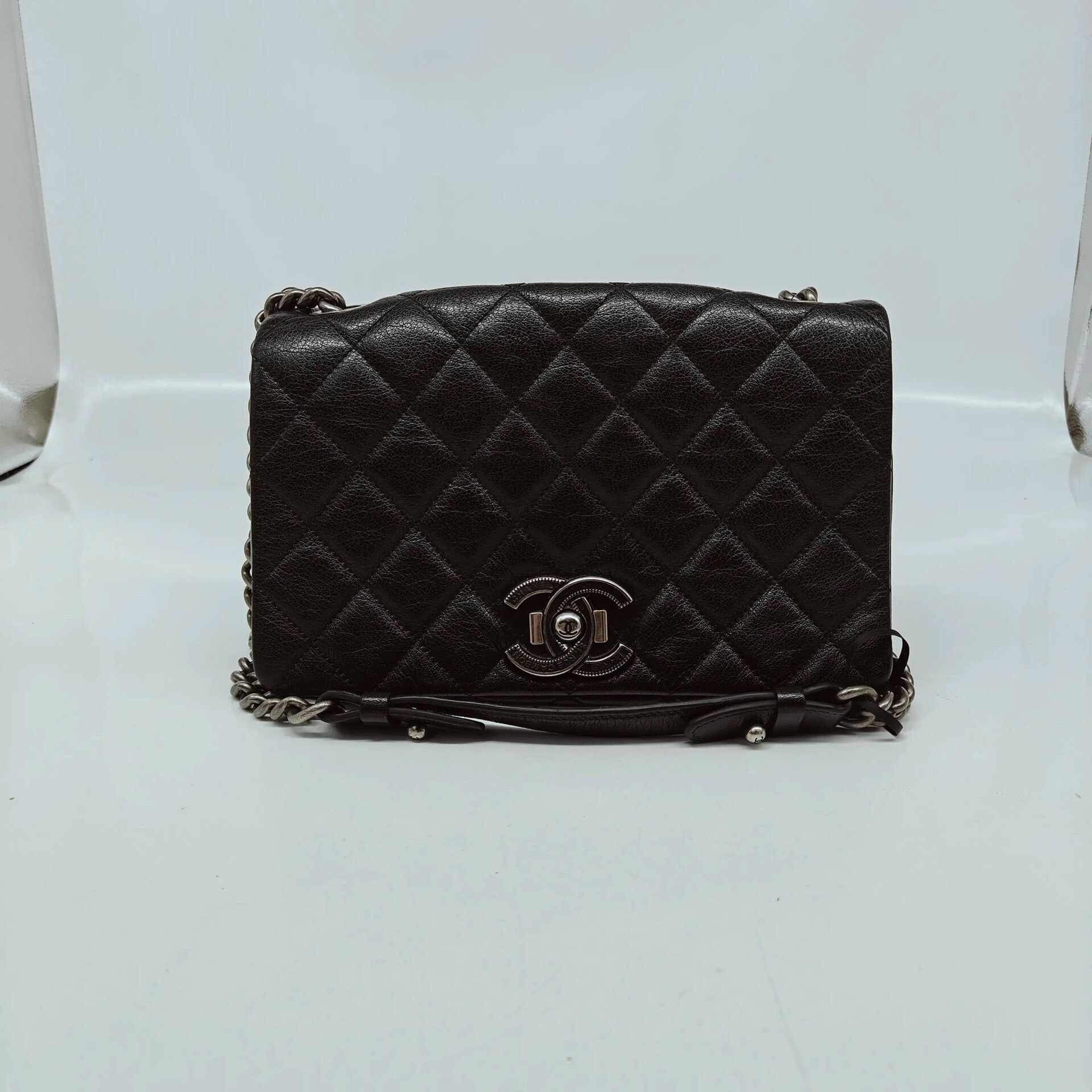 Chanel Pre-loved Bag Very good condition Size ONE SIZE - 1 Thumbnail