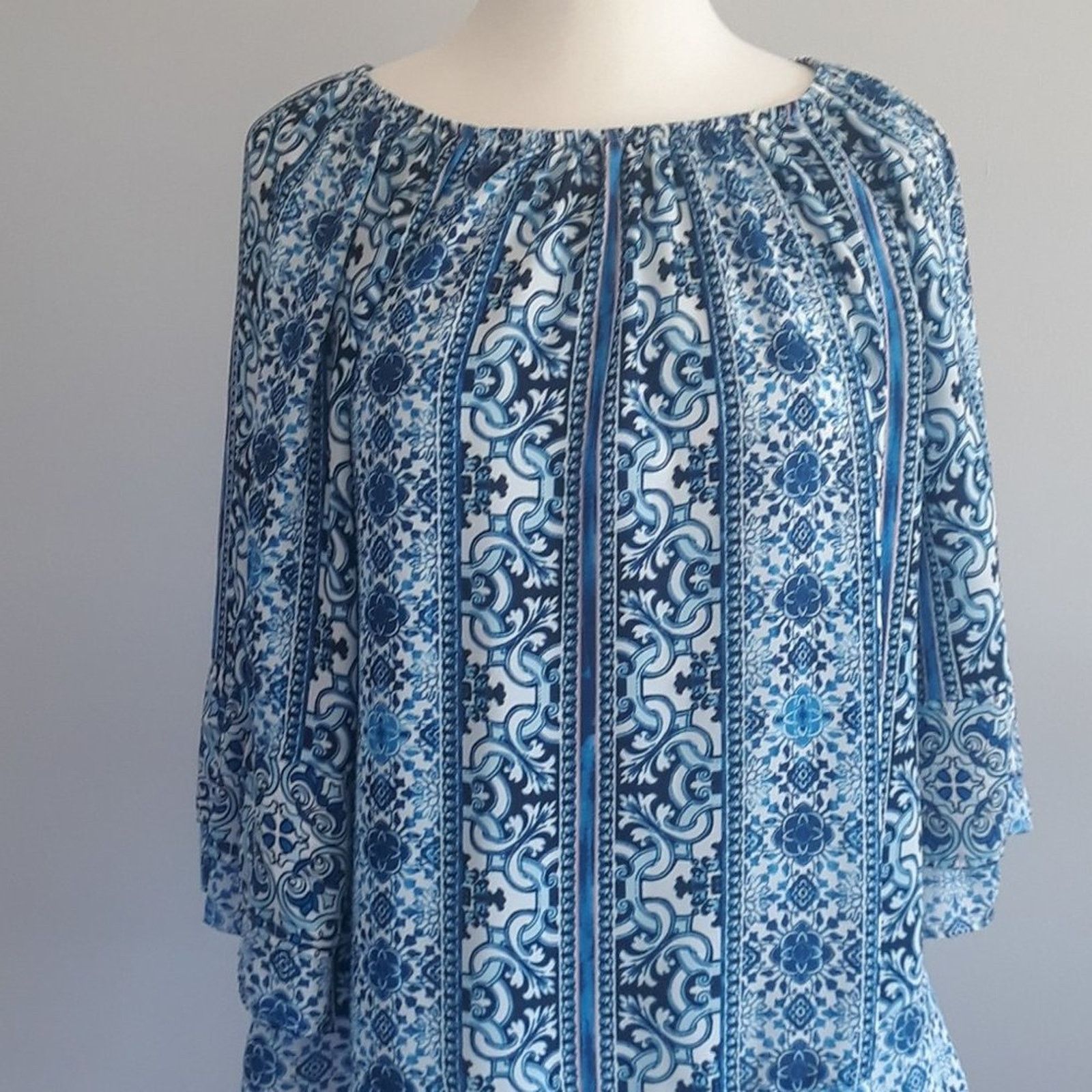 Other * New Directions Blue Suzani Print Peasant Boho Top SZ S Size S / US 4 / IT 40 - 1 Thumbnail