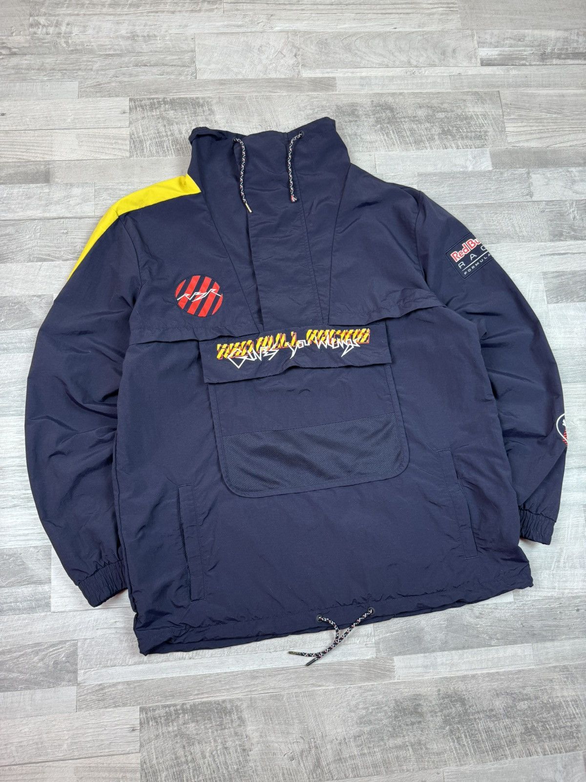 Red Bull Puma Red Bull RBR F1 Racing Street Jacket M sz Size US M / EU 48-50 / 2 - 1 Thumbnail