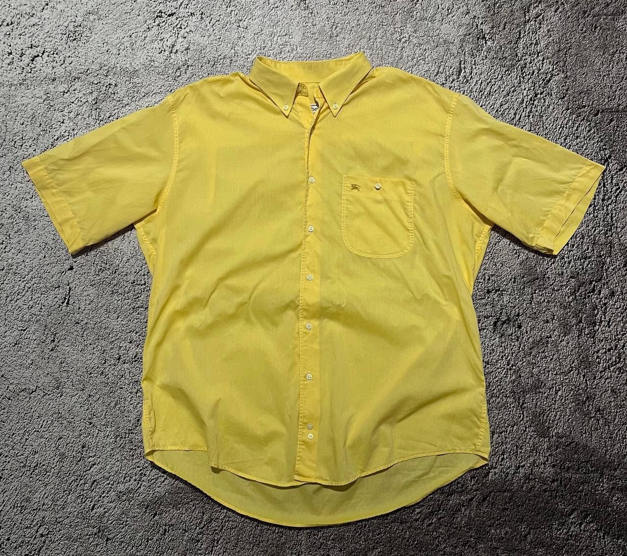 Burberry × Vintage Burberry Shirt for Men London Yellow Vintage Size S Size US M / EU 48-50 / 2 - 1 Thumbnail