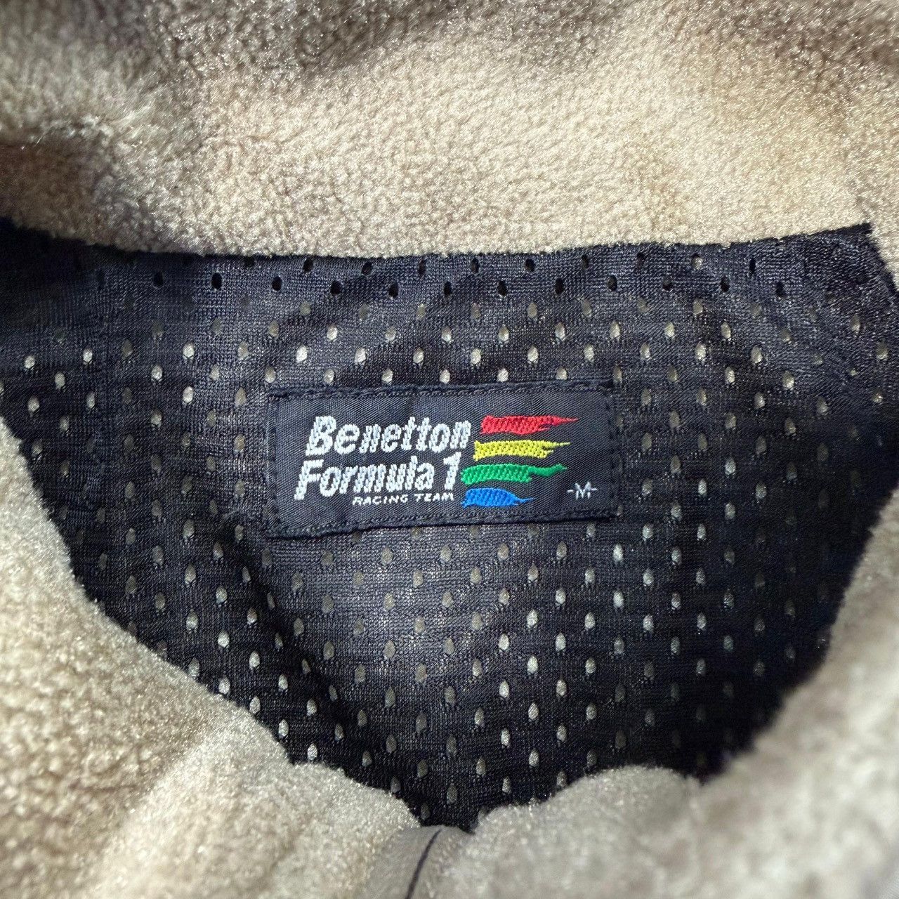 United Colors Of Benetton BENETTON Formula 1 Team Fleece Jacket Beige 2000s Motorsport Size US M / EU 48-50 / 2 - 6 Thumbnail