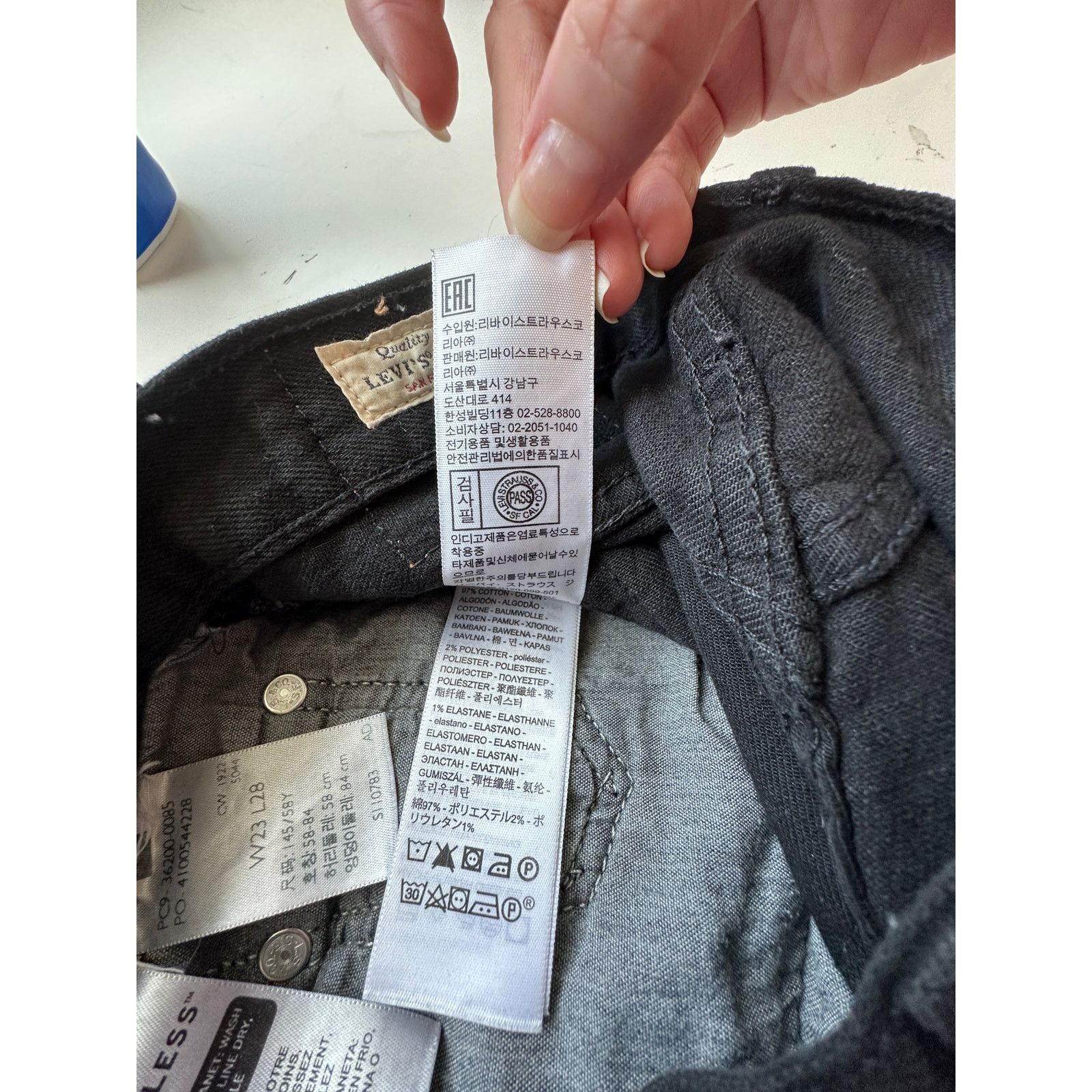 Levi's Levis 501 Original Fit Button Fly Straight Leg Jeans 23 x 28 Size 23" - 10 Thumbnail