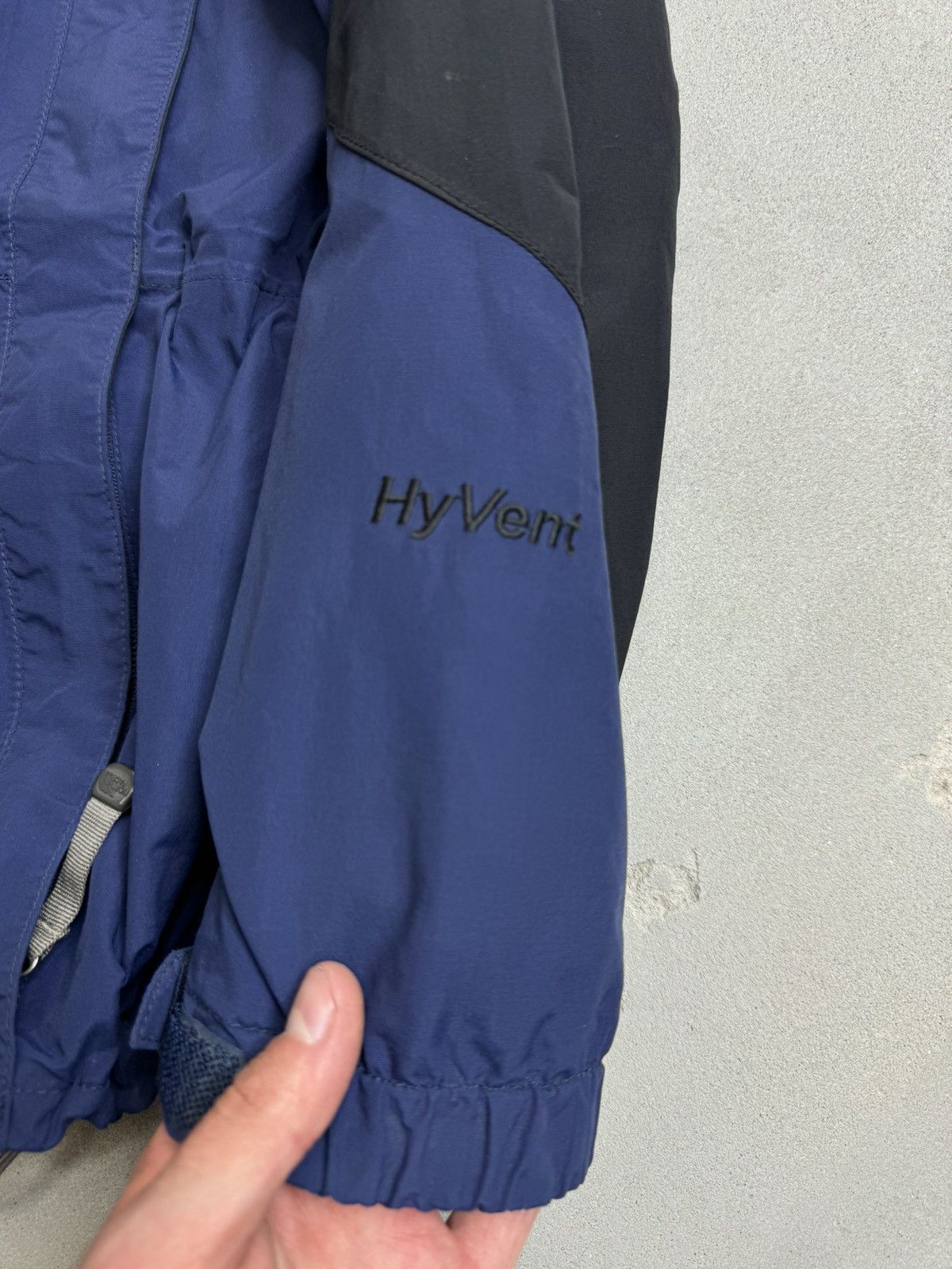 The North Face × Vintage The north face Gore tex HyVent ski center back logo jacket Size US M / EU 48-50 / 2 - 7 Thumbnail
