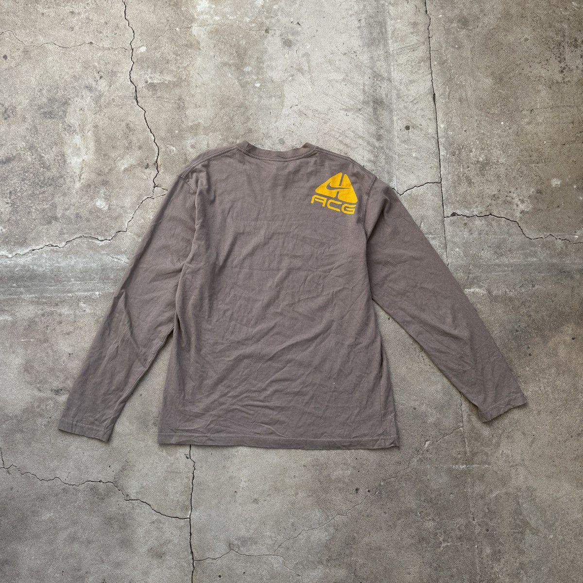 Nike ACG Vintage 00's Nike ACG Logo Long Sleeve Size US L / EU 52-54 / 3 - 2 Thumbnail