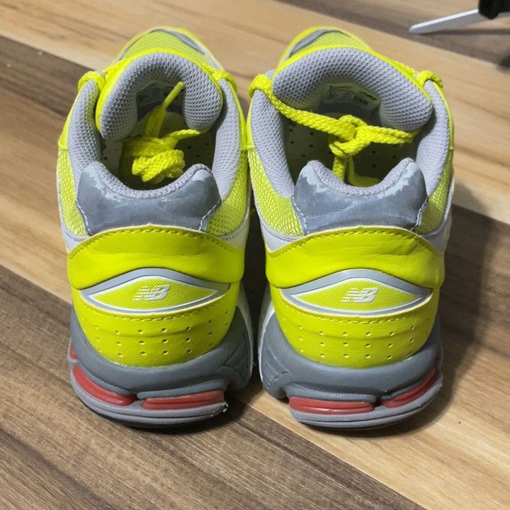 New Balance New Balance ‘Sulphur Yellow’ Size US 9 / EU 42 - 4 Thumbnail
